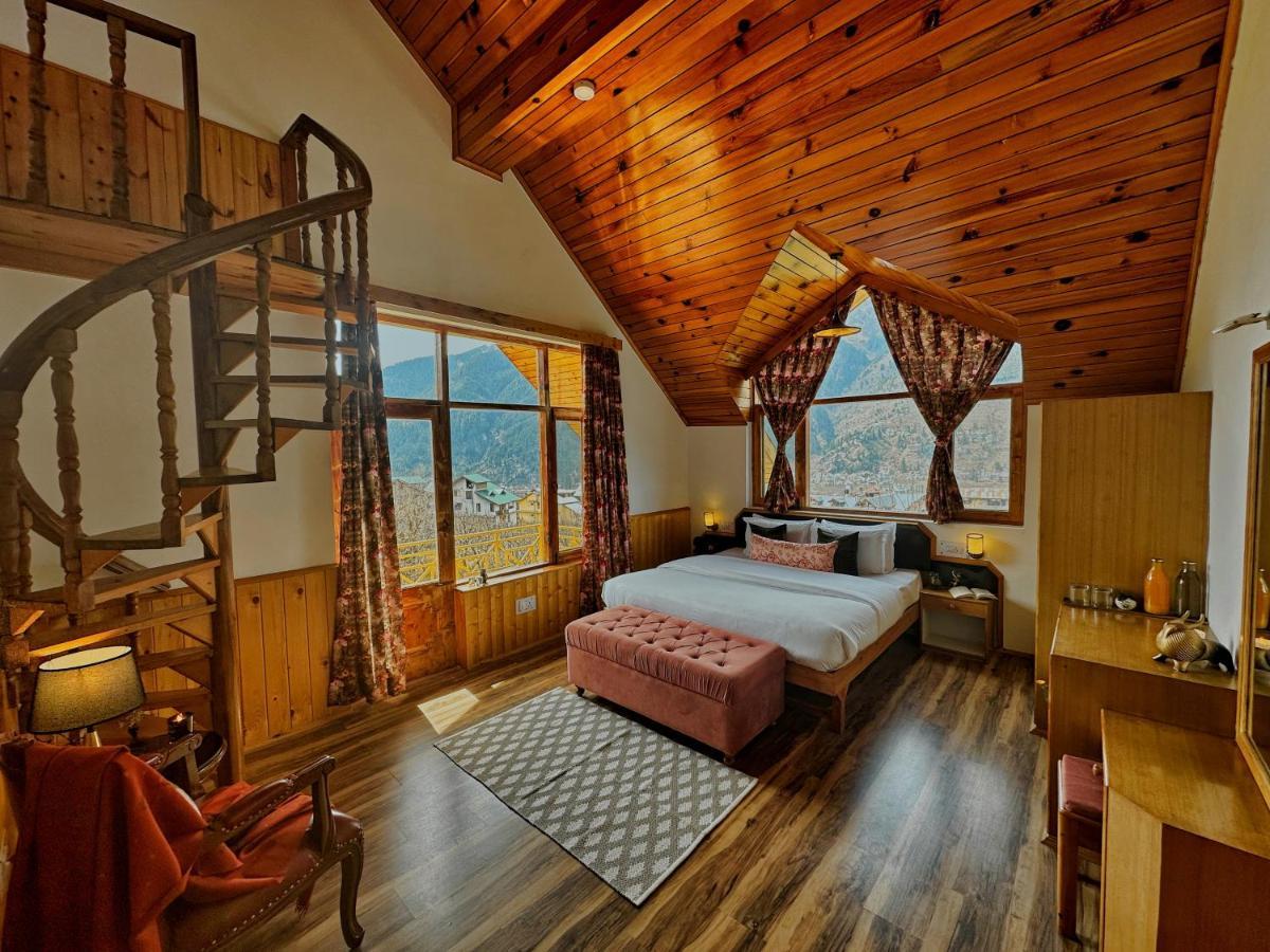 The Wooden Chalet, Manali ภายนอก รูปภาพ