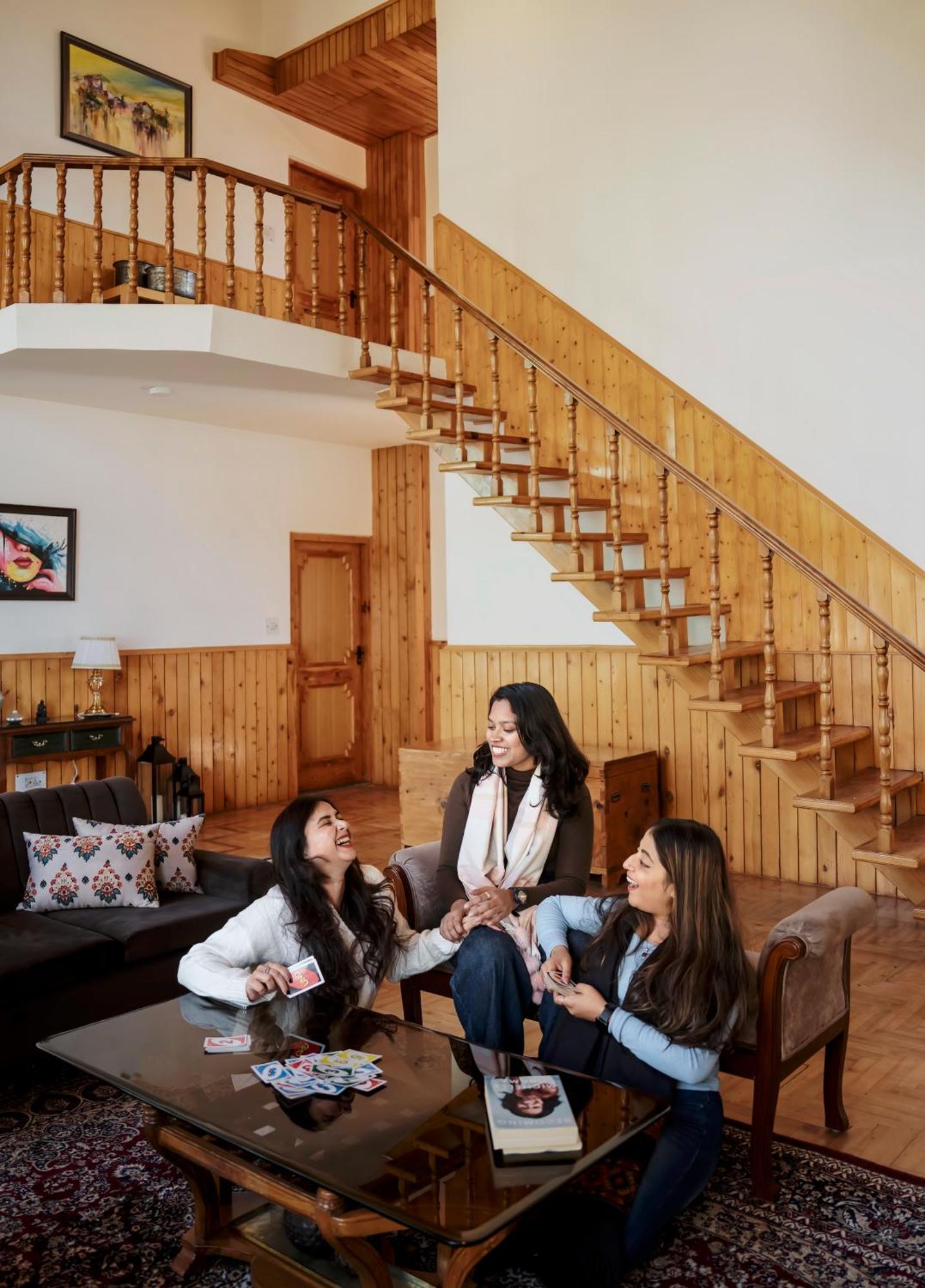 The Wooden Chalet, Manali ภายนอก รูปภาพ